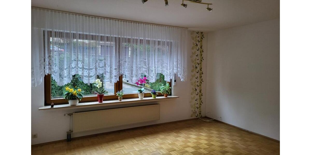 Mehrfamilienhaus, Wohnhaus Hagen Dahl - 8 Zimmer, 208 m&sup2;, 385.000&euro; | Angebot:24380263