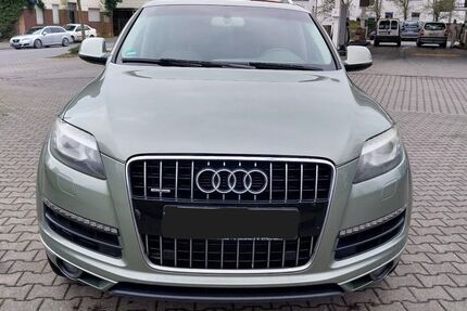 Audi Q7 400.000 km 8.999 &euro; Recklinghausen 45659