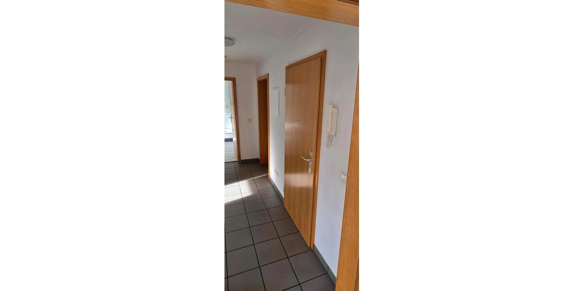 Dachgeschoßwohnung Castrop-Rauxel Deinighausen - 2.5 Zimmer, 64 m&sup2;, 475&euro; | Angebot:25131213