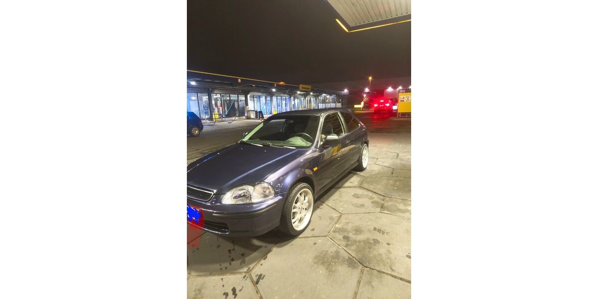 Honda Civic 155.538 km 7.800 € Gelsenkriche 45889