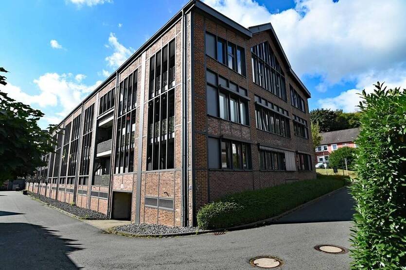 Industrie-Loft-Liebe! Stylische 180 m² mit Balkon & 2 Stellplätzen Nähe Siepental
