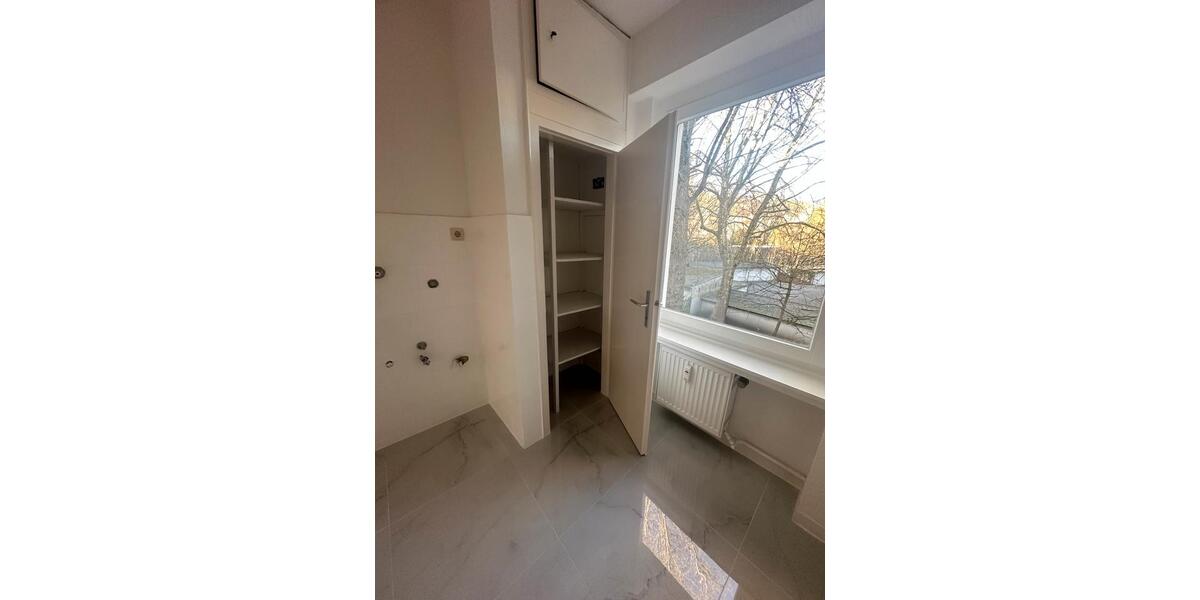 Etagenwohnung Dortmund Gartenstadt - 3 Zimmer, 82 m&sup2;, 999&euro; | Angebot:25930828