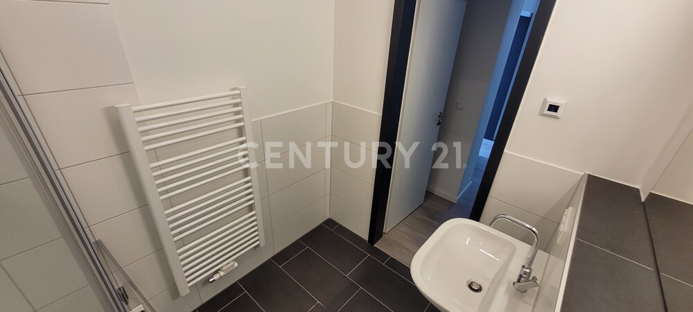 Sanierte Altbauwohnung mit Südwest Balkon im 1. Obergeschoss - Erdgeschoßwohnung Dortmund Mengede | Angebot:23354914