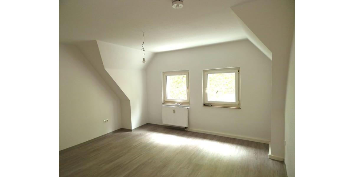 Dachgeschoßwohnung Dortmund Mengede - 2.5 Zimmer, 58 m&sup2;, 508&euro; | Angebot:24607807