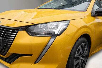 Peugeot 208 33.228 km 17.485 &euro; Dortmund 44263