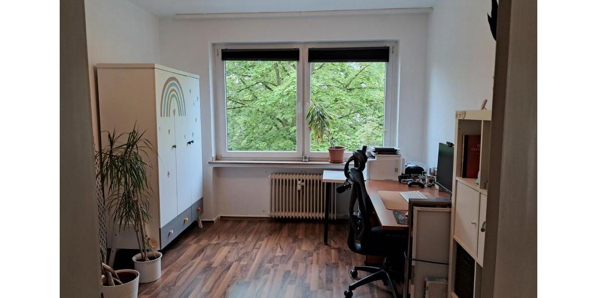 Etagenwohnung Dortmund Gartenstadt - 3 Zimmer, 82 m&sup2;, 670&euro; | Angebot:26449041