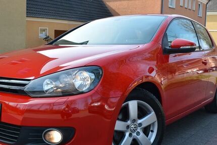 VW Golf 99.000 km 8.590 &euro; Bergkamen 59192