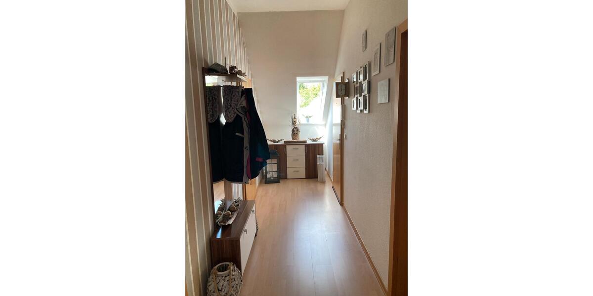 Etagenwohnung Dortmund Hombruch - 4 Zimmer, 98 m&sup2;, 750&euro; | Angebot:24691900