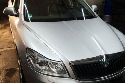 Skoda Octavia 256.378 km 5.900 &euro; Dortmund 44143