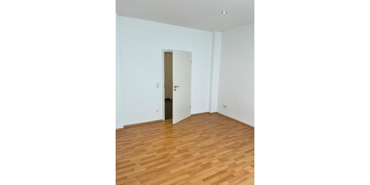 Erdgeschoßwohnung Iserlohn - 1 Zimmer, 28 m&sup2;, 300&euro; | Angebot:26321930