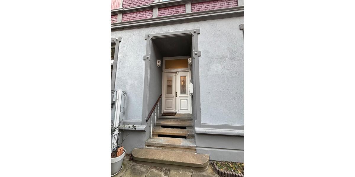 Einfamilienhaus Altena - 10 Zimmer, 272 m&sup2;, 349.000&euro; | Angebot:23673792