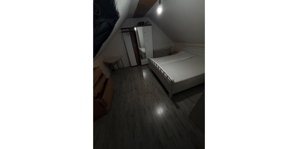 Dachgeschoßwohnung Menden (Sauerland) Berkenhofskamp - 1 Zimmer, 66 m&sup2;, 550&euro; | Angebot:25791797