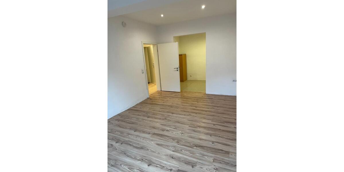 Etagenwohnung Bochum Wiemelhausen - 1 Zimmer, 31 m&sup2;, 550&euro; | Angebot:25455002