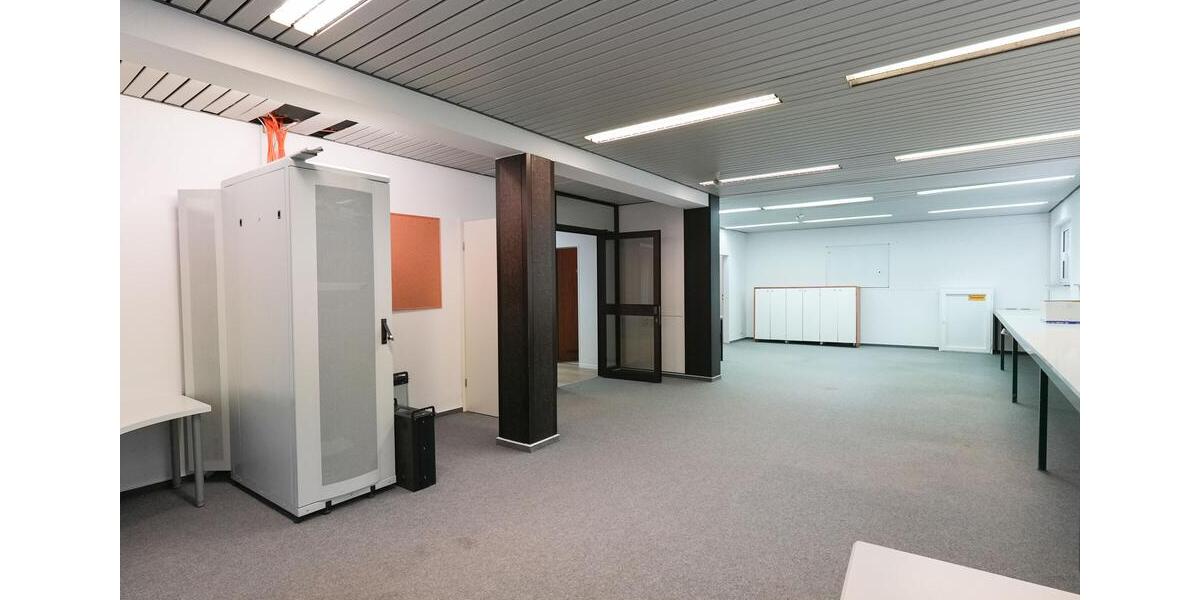 Gewerbeobjekt Menden (Sauerland) Bösperde - 1.400&euro; | Angebot:25384824