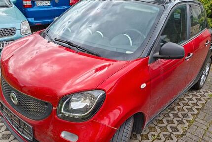 Smart ForFour 108.324 km 5.700 &euro; Dortmund 44388