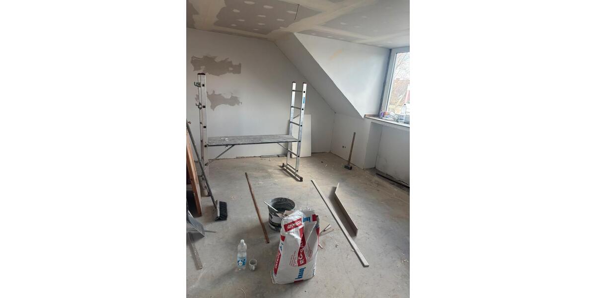 Dachgeschoßwohnung Dortmund Brackel - 2 Zimmer, 98 m&sup2;, 1.400&euro; | Angebot:25933027