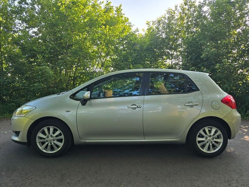 Auris