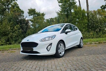 Ford Fiesta 83.500 km 8.400 &euro; Marl 45770