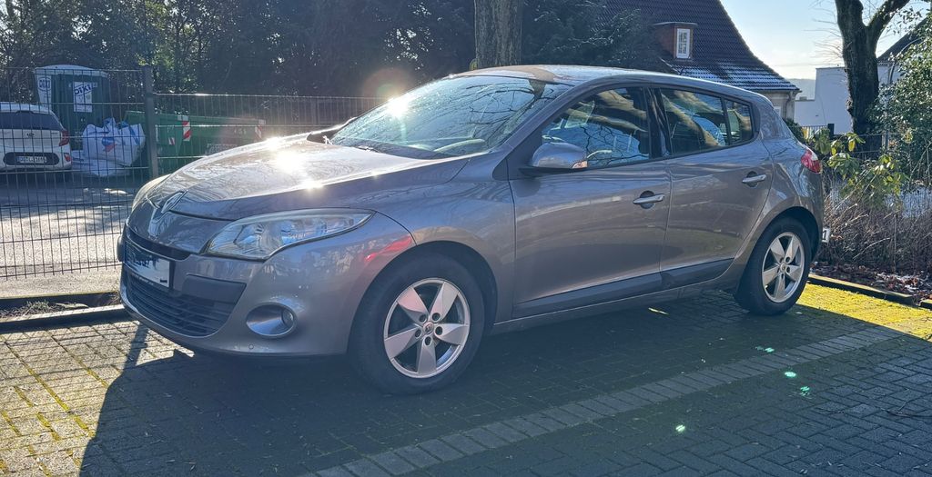 Renault Megane 170.519 km 3.800 &euro; Menden 58706