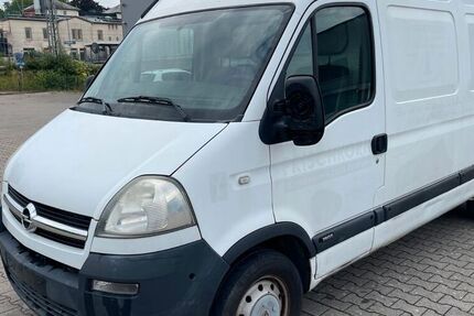 Opel Movano
