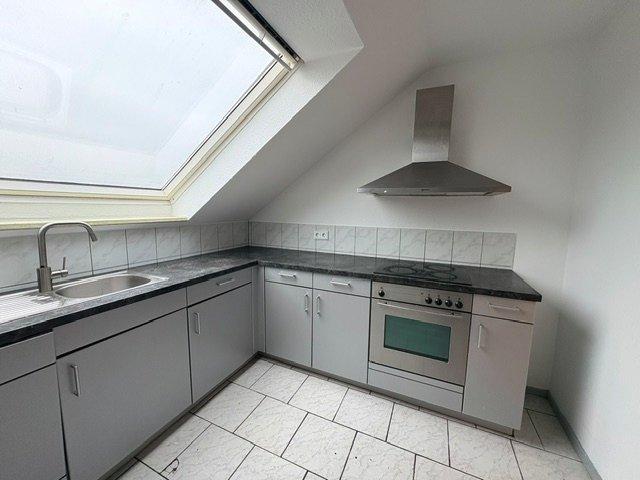 Dachgeschoßwohnung Dortmund Bövinghausen - 4 Zimmer, 77 m&sup2;, 550&euro; | Angebot:26443995
