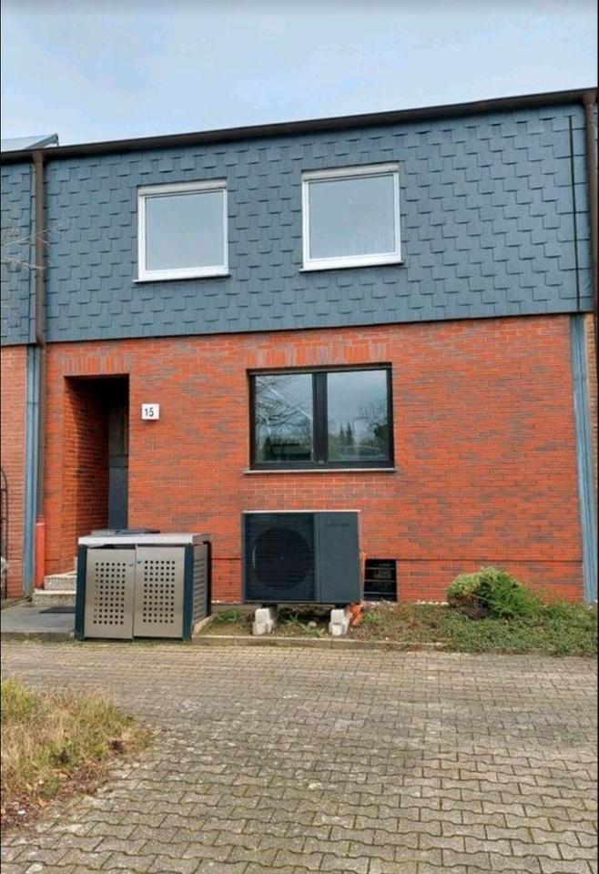 Reihenhaus Split-Level in beliebter Wohngegend von Privat zimmer