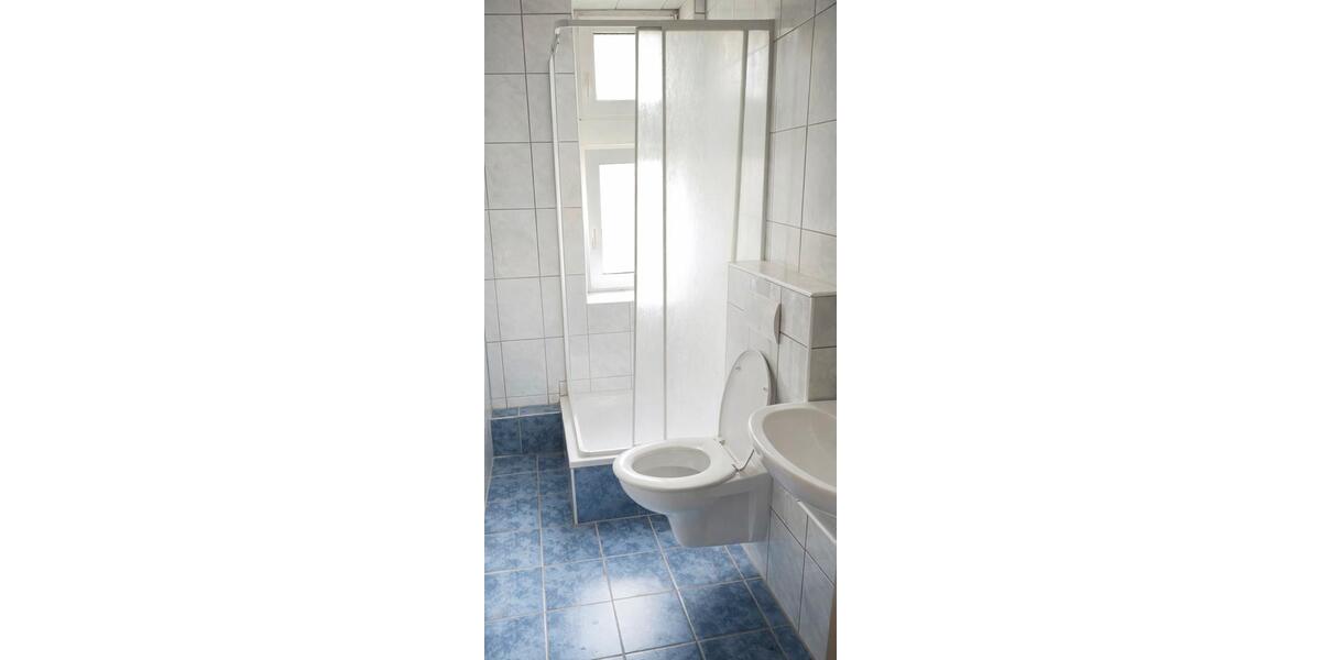 Doppelhaushälfte Altena - 9 Zimmer, 170 m&sup2;, 154.000&euro; | Angebot:26998917