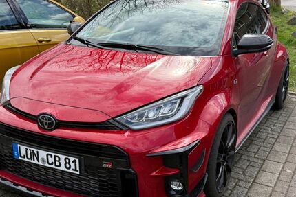 Toyota Yaris 9.000 km 46.990 &euro; Bergkamen 59192