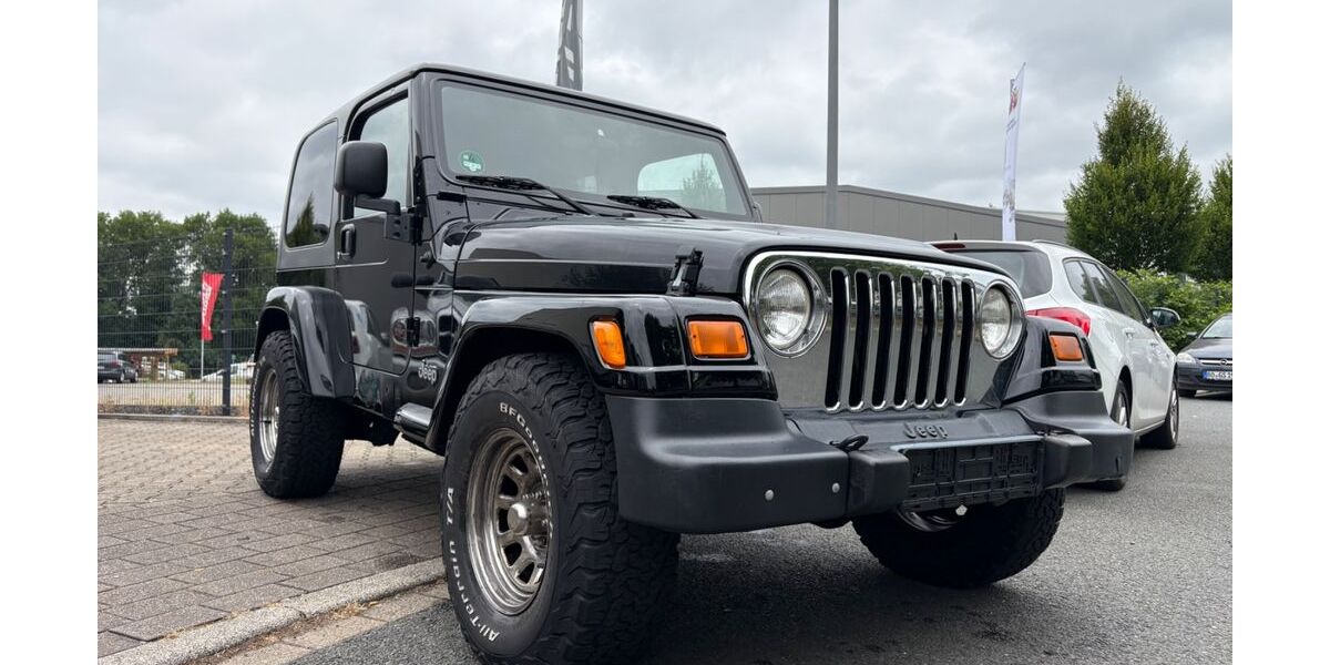 Jeep Wrangler 142.000 km 11.499 &euro; Bochum 44809
