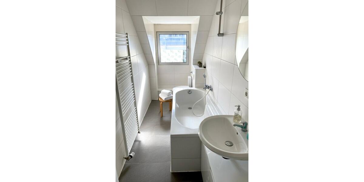 Dachgeschoßwohnung Hagen Hagen-Mitte - 3 Zimmer, 85 m&sup2;, 139.000&euro; | Angebot:24776629