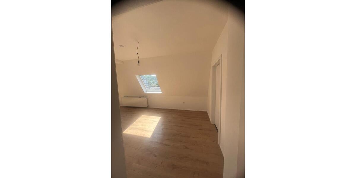 Dachgeschoßwohnung Hagen Hagen-Nord - 2 Zimmer, 69 m&sup2;, 483&euro; | Angebot:24581992