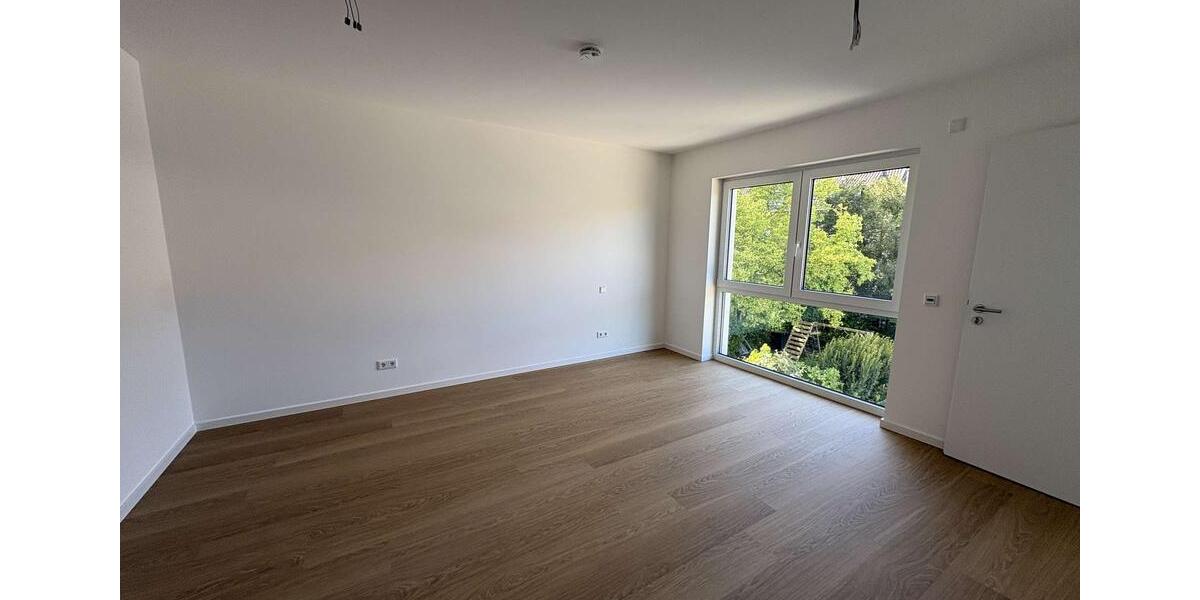 Etagenwohnung Dortmund Brackel - 2 Zimmer, 79 m&sup2;, 1.026&euro; | Angebot:26490890