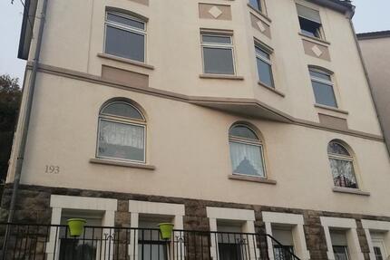 3-Zimmer Dachgeschosswohnung mit Klimaanlage zimmer