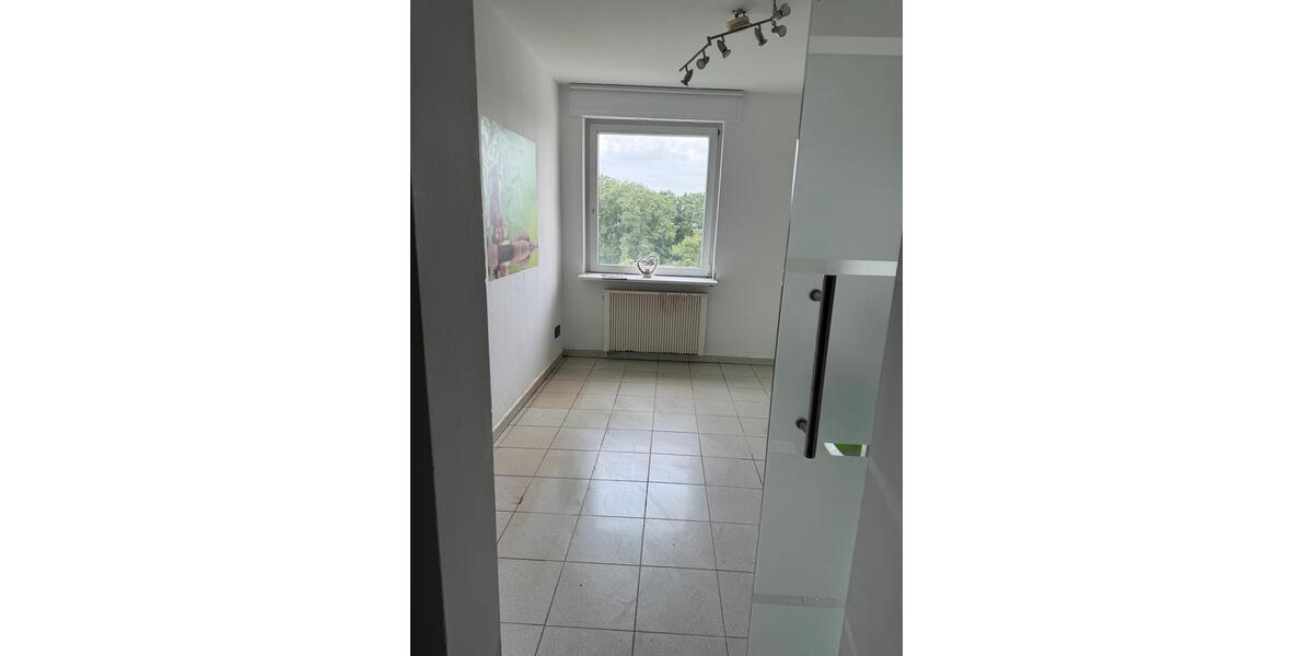 Hochparterre Hemer - 3 Zimmer, 80 m&sup2;, 160.000&euro; | Angebot:26889923