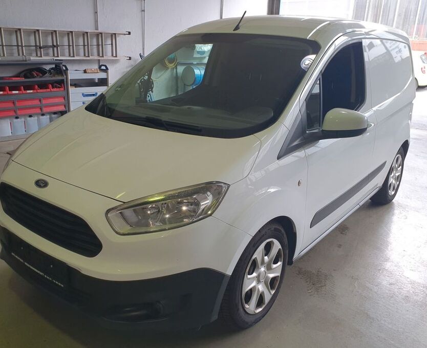 Transit Courier