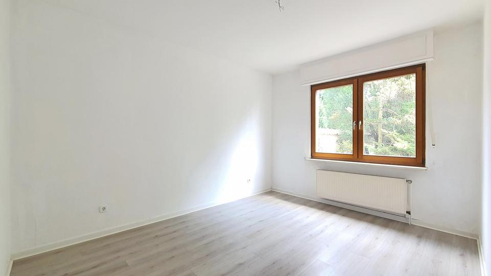 Erdgeschoßwohnung Bochum Günnigfeld - 3.5 Zimmer, 60 m&sup2;, 495&euro; | Angebot:25790780