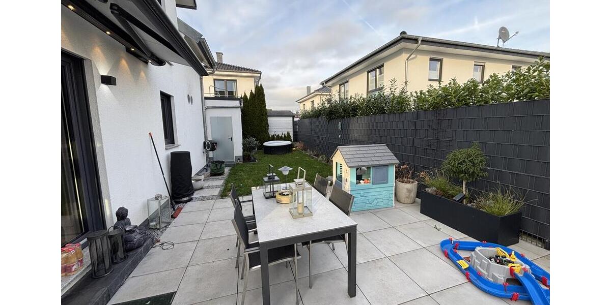 Einfamilienhaus Iserlohn Sümmern - 4 Zimmer, 117 m&sup2;, 1.900&euro; | Angebot:26677402