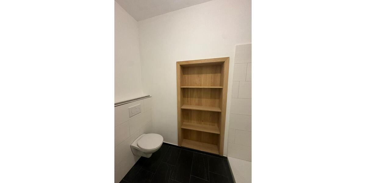 Etagenwohnung Fröndenberg (Ruhr) - 5 Zimmer, 170 m&sup2;, 1.700&euro; | Angebot:24365115