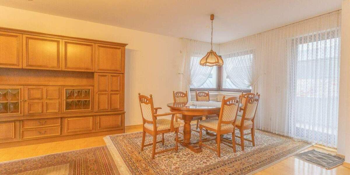 Etagenwohnung Menden Mitte - 2 Zimmer, 69 m&sup2;, 145.000&euro; | Angebot:24498078