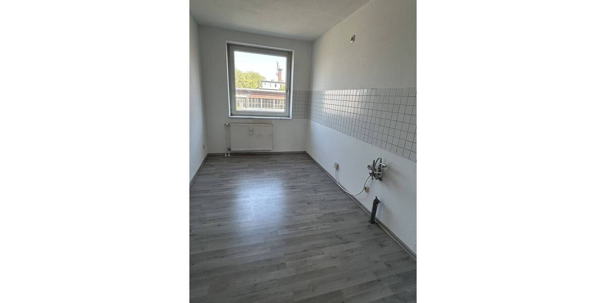 Etagenwohnung Bochum / Bochum Innenstadt - 2 Zimmer, 64 m&sup2;, 530&euro; | Angebot:26685241