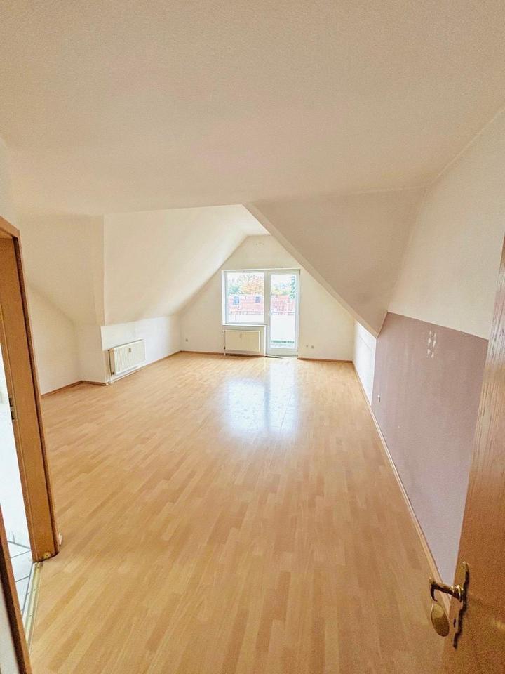 3.5 Zimmer DG-Wohnung mit Balkon in Bochum Oberdahlhausen (WBS!) zimmer