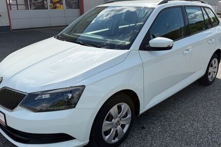 Skoda Fabia 236.000 km 2.999 &euro; Marl 45772