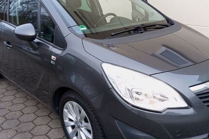 Opel Meriva 63.000 km 6.990 &euro; Hattingen 45527