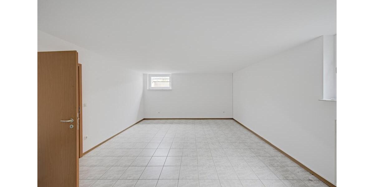 Doppelhaushälfte Dortmund Hombruch - 6 Zimmer, 155 m&sup2;, 1.950&euro; | Angebot:25144008