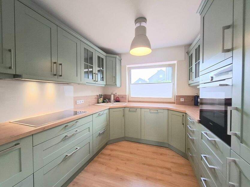 Reihenendhaus in ruhiger Anliegerstraße von Castrop-Rauxel auf Kaufgrundstück. 4 zimmer