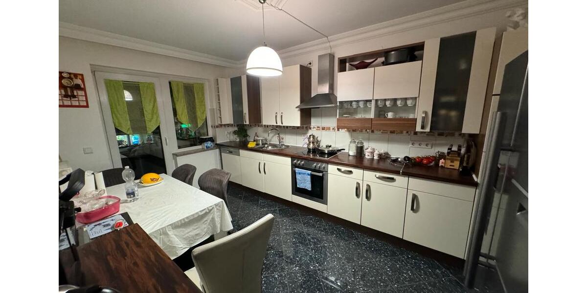 Etagenwohnung Hagen - 4 Zimmer, 125 m&sup2;, 255.000&euro; | Angebot:24626056
