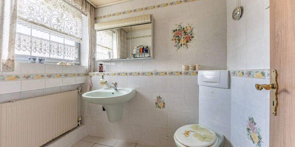 Reihenmittelhaus Dortmund Scharnhorst - 3 Zimmer, 124 m&sup2;, 339.000&euro; | Angebot:24470991