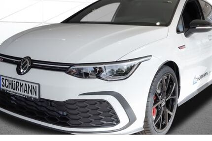 VW Golf 15.568 km 32.888 € Herten 45701