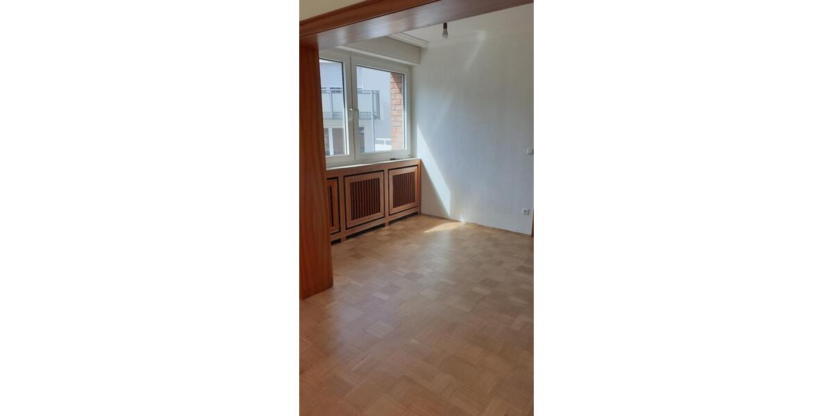 Erdgeschoßwohnung Bochum Bochum-Südwest - 4 Zimmer, 151 m&sup2;, 1.595&euro; | Angebot:26312981
