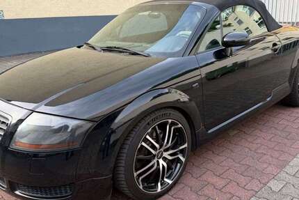 Audi TT 179.000 km 4.990 &euro; Hagen 58135